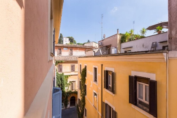 Piazza Di Spagna Fantastic Apartment image 17